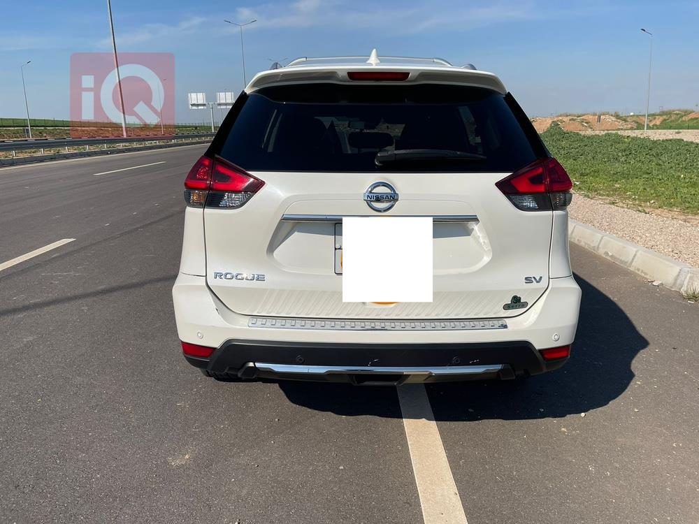 Nissan Rogue